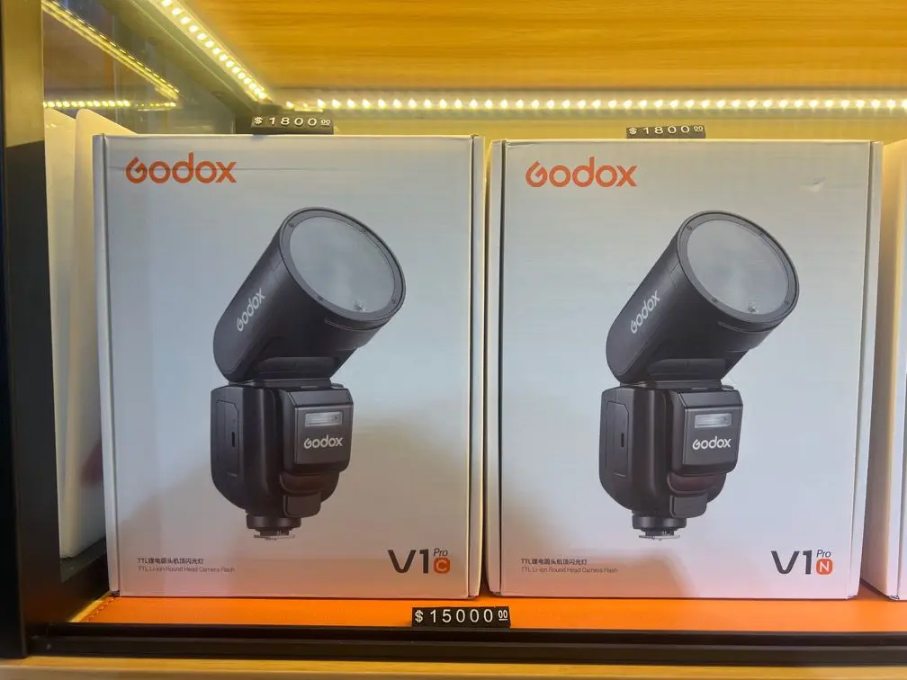 TTL 鋰電圓頭機頂閃光燈 V1 Pro