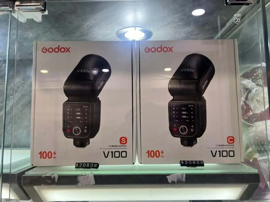 TTL 鋰電圓頭機頂閃光燈 V100